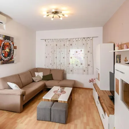 Apartament Karla Orebić