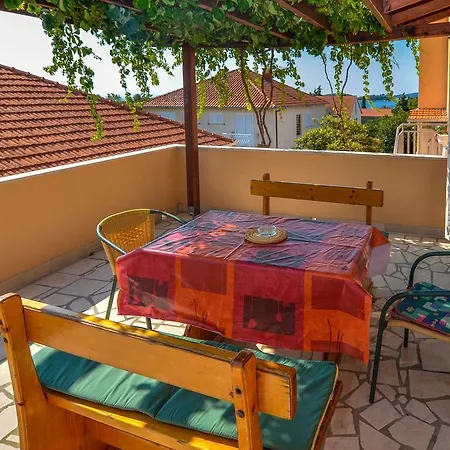 Karla Apartament Orebić