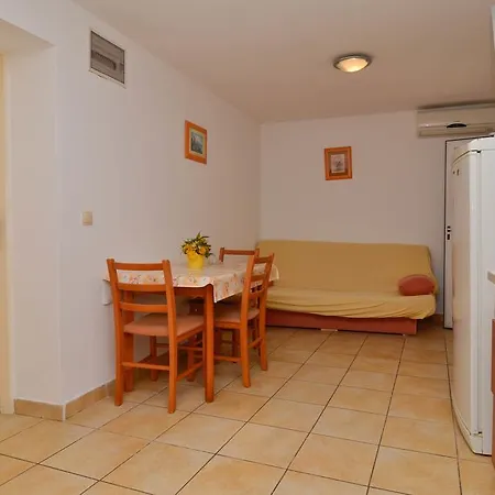 Karla Apartament Orebić