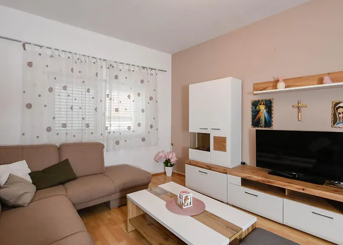 Karla * 奥瑞比克